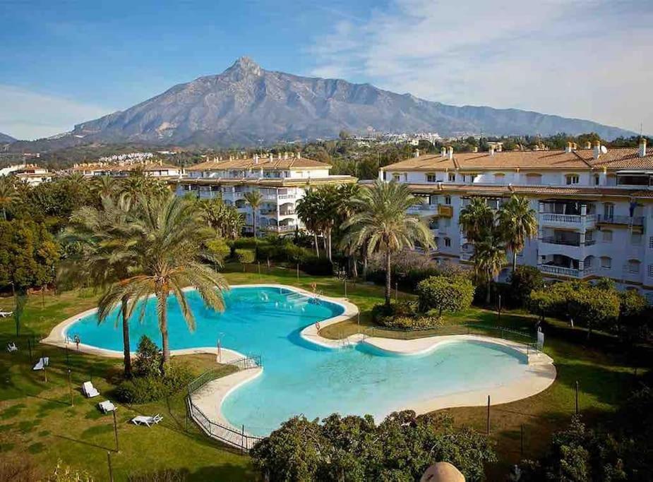 Apartamento Urb Dama De Noche 5 Pax Y Terraza En Puerto Banus Marbella